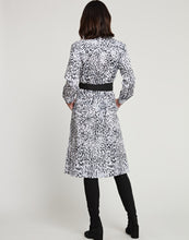 Load image into Gallery viewer, Tamron Long Sleeve Snow Leopard Sateen Print Dress